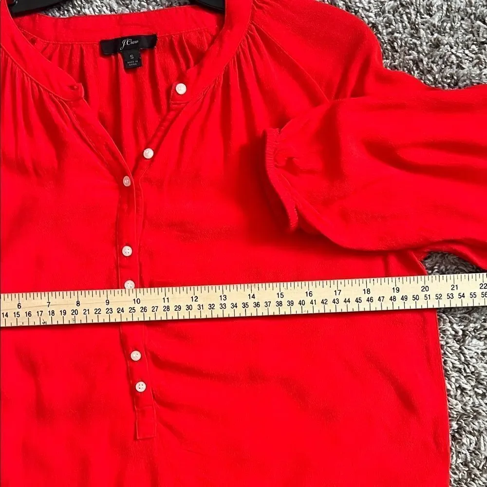 Like New! J.Crew Red Viscose Long Doiman Sleeve Button Front Blouse in Size S